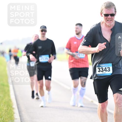 12.04.2026 - 45. Internationalen Wilhelmsburger Insellauf Dr. Thomas Lammeyer http://msf.ph/oto/9449055 12.04.2026 10:37:17 Laufen 3343 meine-sportfotos.de