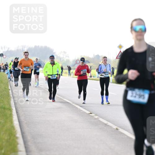 12.04.2026 - 45. Internationalen Wilhelmsburger Insellauf Dr. Thomas Lammeyer http://msf.ph/oto/9449099 12.04.2026 10:37:27 Laufen 5367, 3018, 239, 2644, 3, 2, 95 meine-sportfotos.de