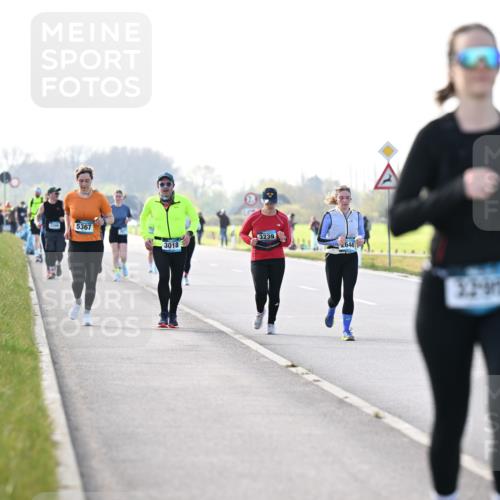 12.04.2026 - 45. Internationalen Wilhelmsburger Insellauf Dr. Thomas Lammeyer http://msf.ph/oto/9449100 12.04.2026 10:37:28 Laufen 5367, 3018, 3239, 2644, 3, 2, 915 meine-sportfotos.de