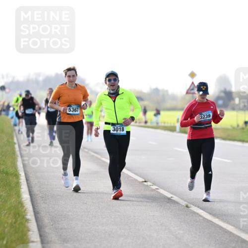 12.04.2026 - 45. Internationalen Wilhelmsburger Insellauf Dr. Thomas Lammeyer http://msf.ph/oto/9449121 12.04.2026 10:37:32 Laufen 5367, 3018, 3239, 2644 meine-sportfotos.de