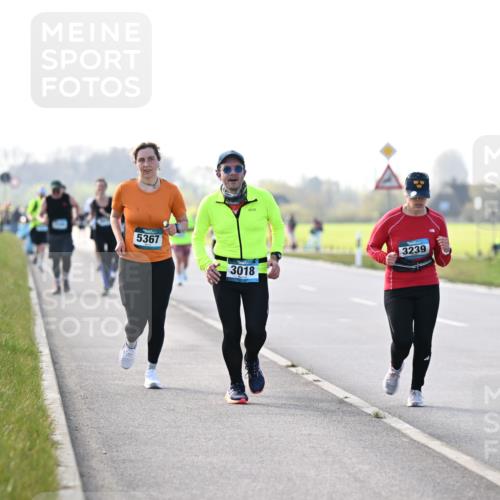 12.04.2026 - 45. Internationalen Wilhelmsburger Insellauf Dr. Thomas Lammeyer http://msf.ph/oto/9449122 12.04.2026 10:37:32 Laufen 5367, 3239, 3018, 2644 meine-sportfotos.de