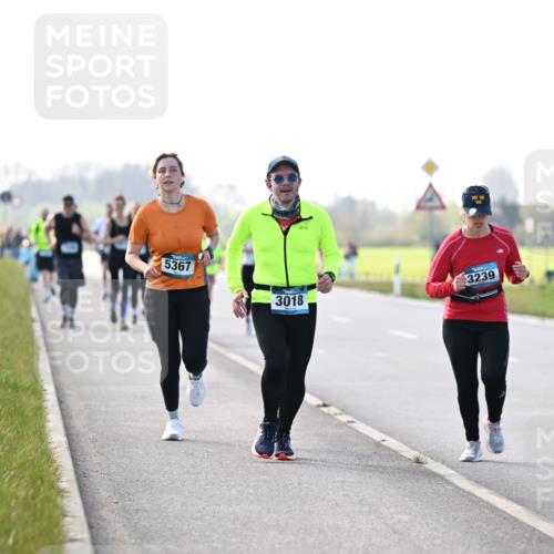 12.04.2026 - 45. Internationalen Wilhelmsburger Insellauf Dr. Thomas Lammeyer http://msf.ph/oto/9449125 12.04.2026 10:37:32 Laufen 5367, 3018, 3239, 2644 meine-sportfotos.de