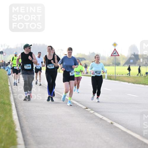 12.04.2026 - 45. Internationalen Wilhelmsburger Insellauf Dr. Thomas Lammeyer http://msf.ph/oto/9449129 12.04.2026 10:37:38 Laufen 2346, 3028, 2612, 3011, 3569, 2590 meine-sportfotos.de
