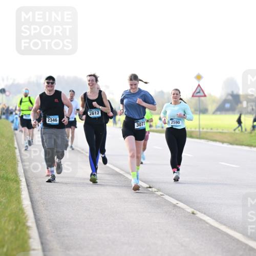12.04.2026 - 45. Internationalen Wilhelmsburger Insellauf Dr. Thomas Lammeyer http://msf.ph/oto/9449136 12.04.2026 10:37:39 Laufen 2346, 2612, 3077, 2590 meine-sportfotos.de
