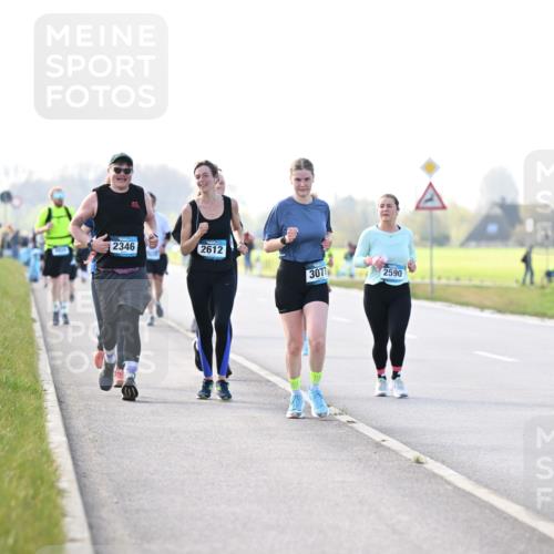 12.04.2026 - 45. Internationalen Wilhelmsburger Insellauf Dr. Thomas Lammeyer http://msf.ph/oto/9449138 12.04.2026 10:37:40 Laufen 2346, 2612, 3071, 2590 meine-sportfotos.de