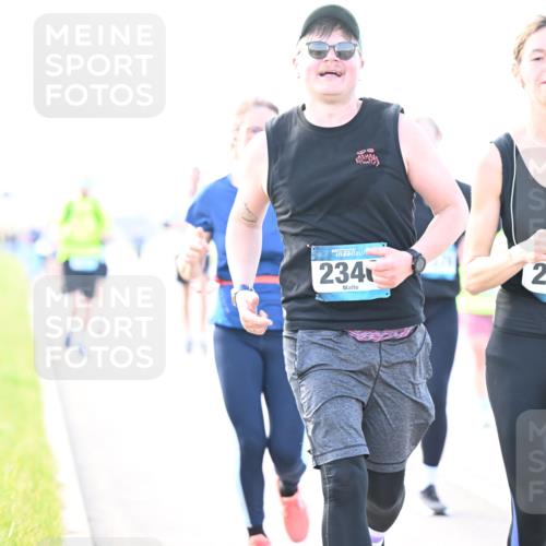 12.04.2026 - 45. Internationalen Wilhelmsburger Insellauf Dr. Thomas Lammeyer http://msf.ph/oto/9449173 12.04.2026 10:37:45 Laufen 19, 234, 2612 meine-sportfotos.de