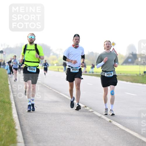 12.04.2026 - 45. Internationalen Wilhelmsburger Insellauf Dr. Thomas Lammeyer http://msf.ph/oto/9449194 12.04.2026 10:37:49 Laufen 4920, 161, 3028, 3029 meine-sportfotos.de