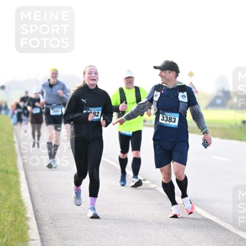 12.04.2026 - 45. Internationalen Wilhelmsburger Insellauf Dr. Thomas Lammeyer http://msf.ph/oto/9449322 12.04.2026 10:38:10 Laufen 82, 3383 meine-sportfotos.de