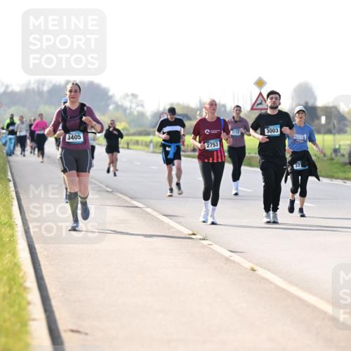 12.04.2026 - 45. Internationalen Wilhelmsburger Insellauf Dr. Thomas Lammeyer http://msf.ph/oto/9449685 12.04.2026 10:39:38 Laufen 3405, 3112, 3003, 2753, 371 meine-sportfotos.de