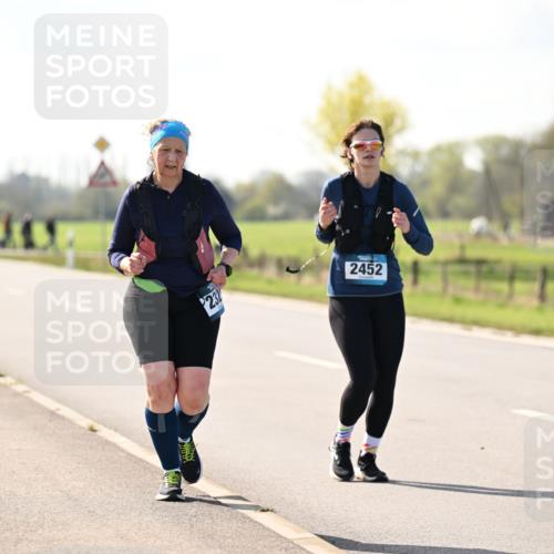12.04.2026 - 45. Internationalen Wilhelmsburger Insellauf Dr. Thomas Lammeyer http://msf.ph/oto/9450311 12.04.2026 10:42:12 Laufen 232, 2452 meine-sportfotos.de
