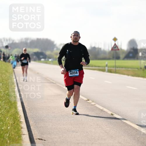 12.04.2026 - 45. Internationalen Wilhelmsburger Insellauf Dr. Thomas Lammeyer http://msf.ph/oto/9450326 12.04.2026 10:42:38 Laufen 4058 meine-sportfotos.de