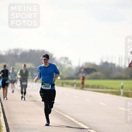 12.04.2026 - 45. Internationalen Wilhelmsburger Insellauf Dr. Thomas Lammeyer http://msf.ph/oto/9450350 12.04.2026 10:43:03 Laufen 2805 meine-sportfotos.de