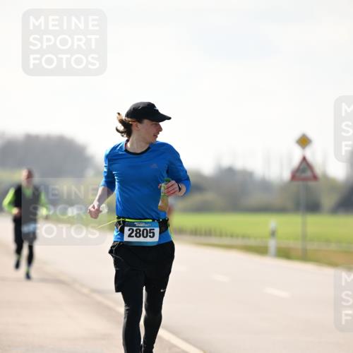 12.04.2026 - 45. Internationalen Wilhelmsburger Insellauf Dr. Thomas Lammeyer http://msf.ph/oto/9450364 12.04.2026 10:43:05 Laufen 2805 meine-sportfotos.de
