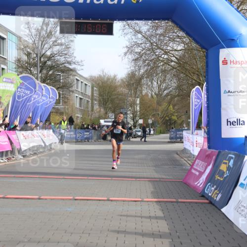 12.04.2026 - 45. Internationalen Wilhelmsburger Insellauf Strokosch-Dieckow http://msf.ph/oto/9450406 12.04.2026 10:05:05 Ziel 5293 meine-sportfotos.de