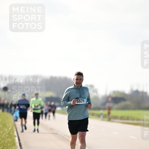 12.04.2026 - 45. Internationalen Wilhelmsburger Insellauf Dr. Thomas Lammeyer http://msf.ph/oto/9450408 12.04.2026 10:43:24 Laufen 5571 meine-sportfotos.de