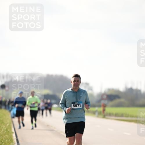 12.04.2026 - 45. Internationalen Wilhelmsburger Insellauf Dr. Thomas Lammeyer http://msf.ph/oto/9450409 12.04.2026 10:43:24 Laufen 5571 meine-sportfotos.de