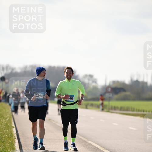 12.04.2026 - 45. Internationalen Wilhelmsburger Insellauf Dr. Thomas Lammeyer http://msf.ph/oto/9450447 12.04.2026 10:43:35 Laufen 2241, 240 meine-sportfotos.de