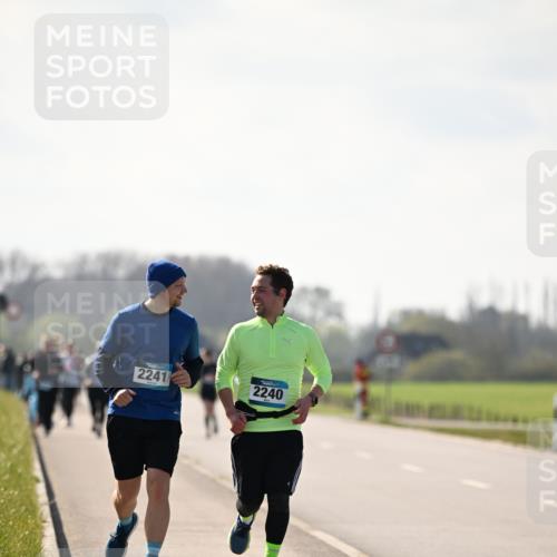 12.04.2026 - 45. Internationalen Wilhelmsburger Insellauf Dr. Thomas Lammeyer http://msf.ph/oto/9450454 12.04.2026 10:43:36 Laufen 2241, 2240 meine-sportfotos.de
