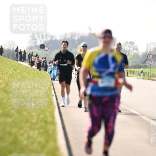 12.04.2026 - 45. Internationalen Wilhelmsburger Insellauf Dr. Thomas Lammeyer http://msf.ph/oto/9450566 12.04.2026 10:44:19 Laufen 2, 67 meine-sportfotos.de