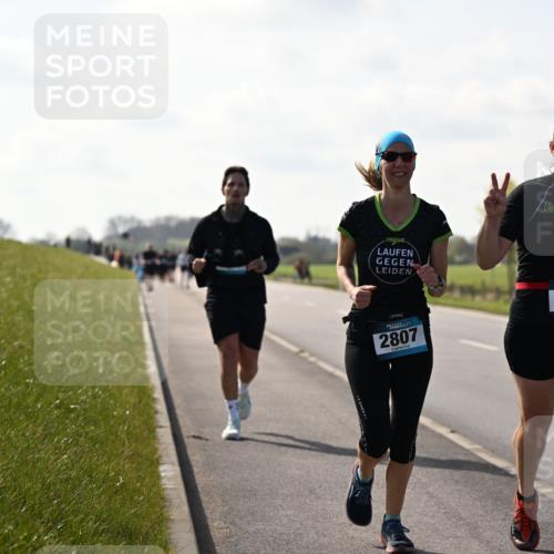 12.04.2026 - 45. Internationalen Wilhelmsburger Insellauf Dr. Thomas Lammeyer http://msf.ph/oto/9450615 12.04.2026 10:44:28 Laufen 2807, 4, 2806 meine-sportfotos.de
