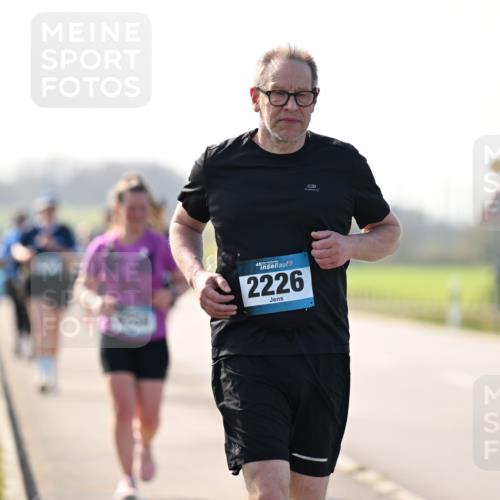 12.04.2026 - 45. Internationalen Wilhelmsburger Insellauf Dr. Thomas Lammeyer http://msf.ph/oto/9450624 12.04.2026 10:44:51 Laufen 2226 meine-sportfotos.de