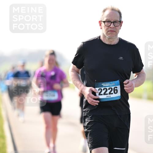 12.04.2026 - 45. Internationalen Wilhelmsburger Insellauf Dr. Thomas Lammeyer http://msf.ph/oto/9450629 12.04.2026 10:44:51 Laufen 2226 meine-sportfotos.de