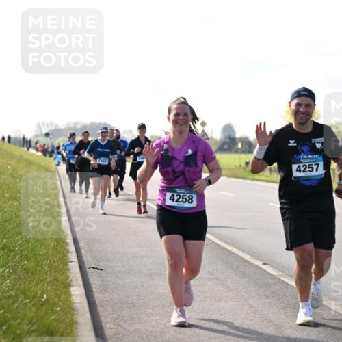 12.04.2026 - 45. Internationalen Wilhelmsburger Insellauf Dr. Thomas Lammeyer http://msf.ph/oto/9450643 12.04.2026 10:44:56 Laufen 2467, 4258, 10, 4257 meine-sportfotos.de