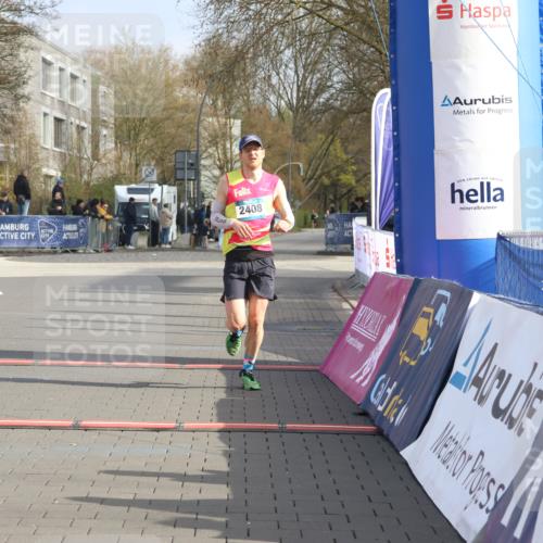 12.04.2026 - 45. Internationalen Wilhelmsburger Insellauf Strokosch-Dieckow http://msf.ph/oto/9450657 12.04.2026 10:06:28 Ziel 2408 meine-sportfotos.de