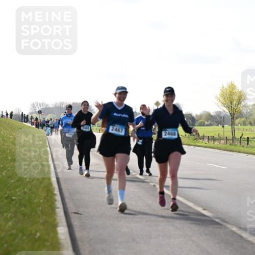 12.04.2026 - 45. Internationalen Wilhelmsburger Insellauf Dr. Thomas Lammeyer http://msf.ph/oto/9450659 12.04.2026 10:45:00 Laufen 2960, 2492, 2467, 2468 meine-sportfotos.de