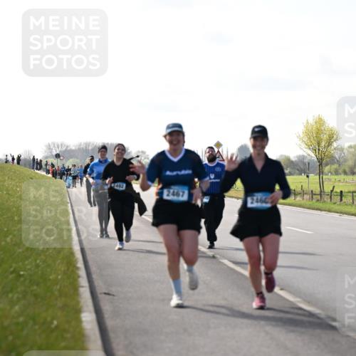 12.04.2026 - 45. Internationalen Wilhelmsburger Insellauf Dr. Thomas Lammeyer http://msf.ph/oto/9450664 12.04.2026 10:45:00 Laufen 2492, 2467, 2460 meine-sportfotos.de