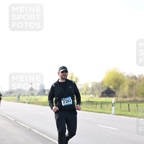 12.04.2026 - 45. Internationalen Wilhelmsburger Insellauf Dr. Thomas Lammeyer http://msf.ph/oto/9450692 12.04.2026 10:45:14 Laufen 2353 meine-sportfotos.de