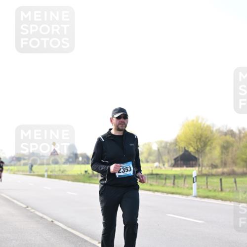 12.04.2026 - 45. Internationalen Wilhelmsburger Insellauf Dr. Thomas Lammeyer http://msf.ph/oto/9450693 12.04.2026 10:45:14 Laufen 2353 meine-sportfotos.de