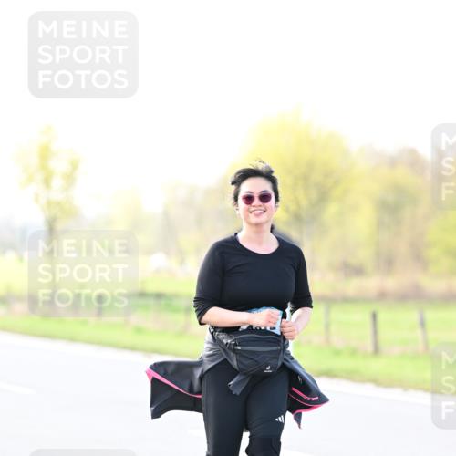 12.04.2026 - 45. Internationalen Wilhelmsburger Insellauf Dr. Thomas Lammeyer http://msf.ph/oto/9450713 12.04.2026 10:45:27 Laufen  meine-sportfotos.de