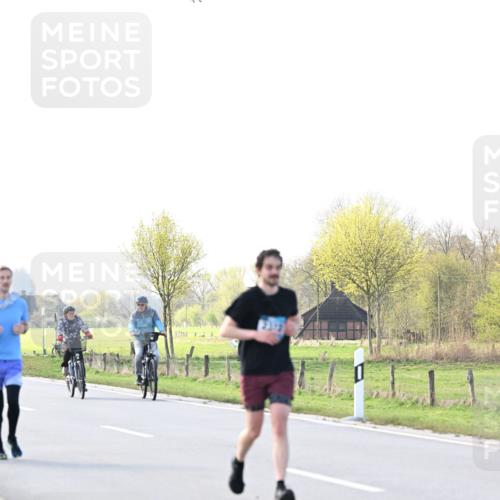 12.04.2026 - 45. Internationalen Wilhelmsburger Insellauf Dr. Thomas Lammeyer http://msf.ph/oto/9450731 12.04.2026 10:45:32 Laufen  meine-sportfotos.de