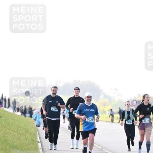 12.04.2026 - 45. Internationalen Wilhelmsburger Insellauf Dr. Thomas Lammeyer http://msf.ph/oto/9450745 12.04.2026 10:45:39 Laufen 3123, 31, 5035, 4614, 2296 meine-sportfotos.de