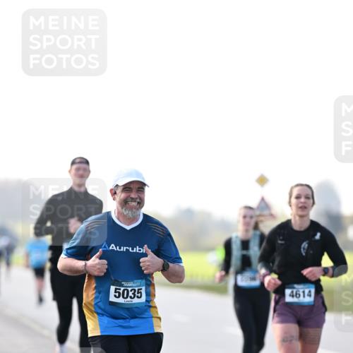 12.04.2026 - 45. Internationalen Wilhelmsburger Insellauf Dr. Thomas Lammeyer http://msf.ph/oto/9450775 12.04.2026 10:45:45 Laufen 5035, 4614 meine-sportfotos.de