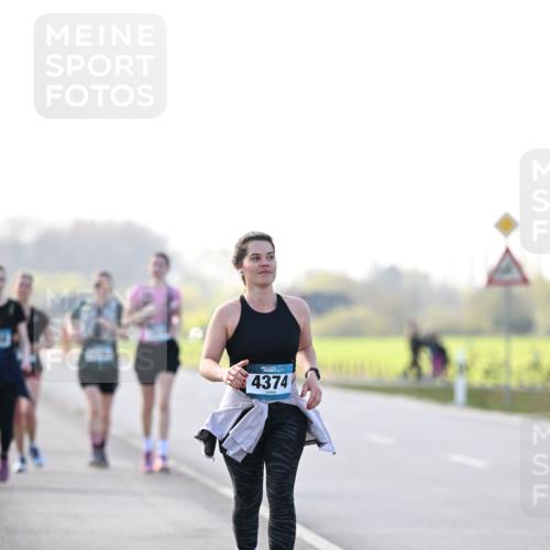 12.04.2026 - 45. Internationalen Wilhelmsburger Insellauf Dr. Thomas Lammeyer http://msf.ph/oto/9450941 12.04.2026 10:47:15 Laufen 4374 meine-sportfotos.de