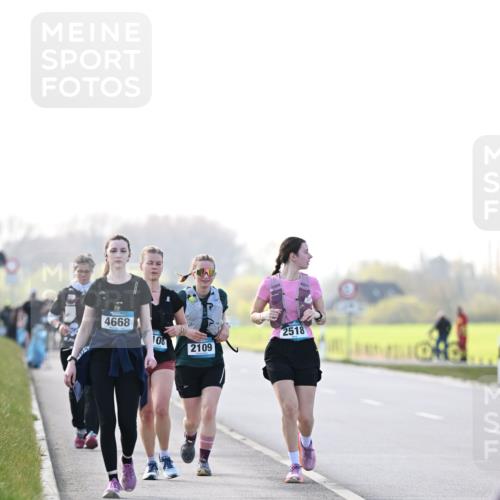 12.04.2026 - 45. Internationalen Wilhelmsburger Insellauf Dr. Thomas Lammeyer http://msf.ph/oto/9450965 12.04.2026 10:47:18 Laufen 4668, 2518, 108, 2109 meine-sportfotos.de
