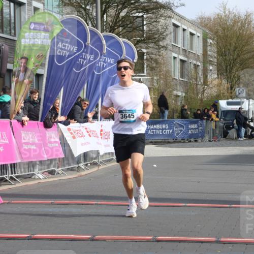 12.04.2026 - 45. Internationalen Wilhelmsburger Insellauf Strokosch-Dieckow http://msf.ph/oto/9450974 12.04.2026 10:07:56 Ziel 3645 meine-sportfotos.de
