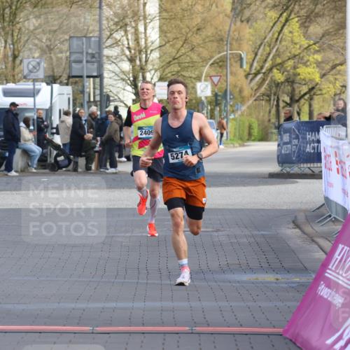12.04.2026 - 45. Internationalen Wilhelmsburger Insellauf Strokosch-Dieckow http://msf.ph/oto/9451013 12.04.2026 10:09:13 Ziel 5274 meine-sportfotos.de