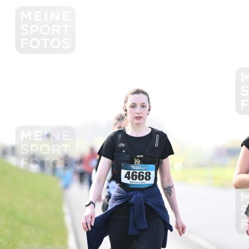 12.04.2026 - 45. Internationalen Wilhelmsburger Insellauf Dr. Thomas Lammeyer http://msf.ph/oto/9451021 12.04.2026 10:47:26 Laufen 4668 meine-sportfotos.de
