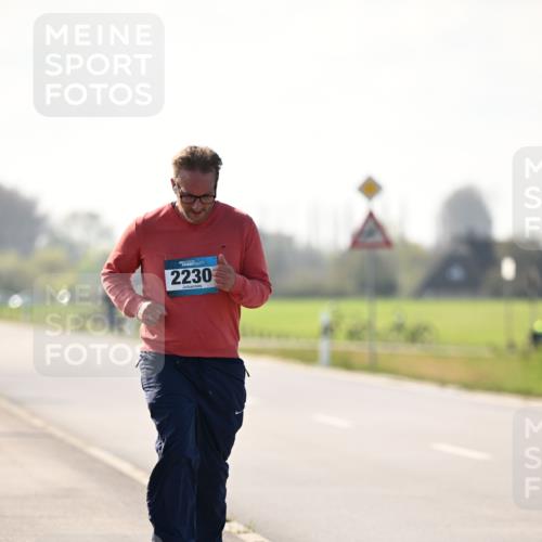 12.04.2026 - 45. Internationalen Wilhelmsburger Insellauf Dr. Thomas Lammeyer http://msf.ph/oto/9451088 12.04.2026 10:47:48 Laufen 2230 meine-sportfotos.de
