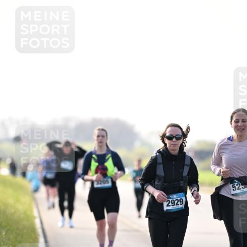 12.04.2026 - 45. Internationalen Wilhelmsburger Insellauf Dr. Thomas Lammeyer http://msf.ph/oto/9451157 12.04.2026 10:48:05 Laufen 2929, 525 meine-sportfotos.de