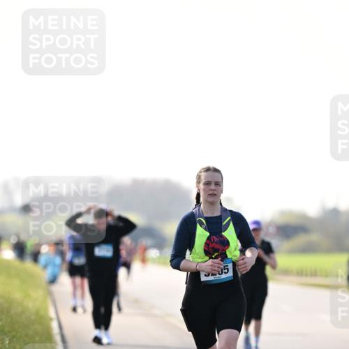 12.04.2026 - 45. Internationalen Wilhelmsburger Insellauf Dr. Thomas Lammeyer http://msf.ph/oto/9451173 12.04.2026 10:48:07 Laufen 95 meine-sportfotos.de