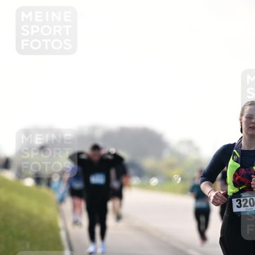 12.04.2026 - 45. Internationalen Wilhelmsburger Insellauf Dr. Thomas Lammeyer http://msf.ph/oto/9451191 12.04.2026 10:48:09 Laufen 320 meine-sportfotos.de