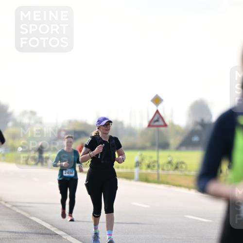 12.04.2026 - 45. Internationalen Wilhelmsburger Insellauf Dr. Thomas Lammeyer http://msf.ph/oto/9451198 12.04.2026 10:48:12 Laufen 2450 meine-sportfotos.de