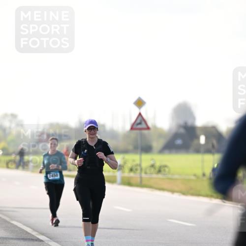 12.04.2026 - 45. Internationalen Wilhelmsburger Insellauf Dr. Thomas Lammeyer http://msf.ph/oto/9451201 12.04.2026 10:48:12 Laufen 2450 meine-sportfotos.de