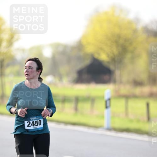 12.04.2026 - 45. Internationalen Wilhelmsburger Insellauf Dr. Thomas Lammeyer http://msf.ph/oto/9451206 12.04.2026 10:48:21 Laufen 2450 meine-sportfotos.de