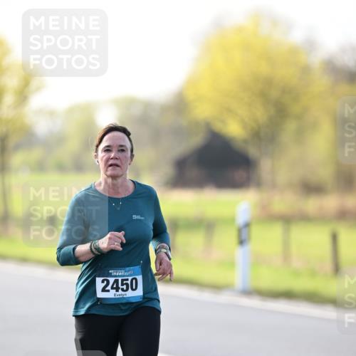 12.04.2026 - 45. Internationalen Wilhelmsburger Insellauf Dr. Thomas Lammeyer http://msf.ph/oto/9451210 12.04.2026 10:48:21 Laufen 4, 2450 meine-sportfotos.de