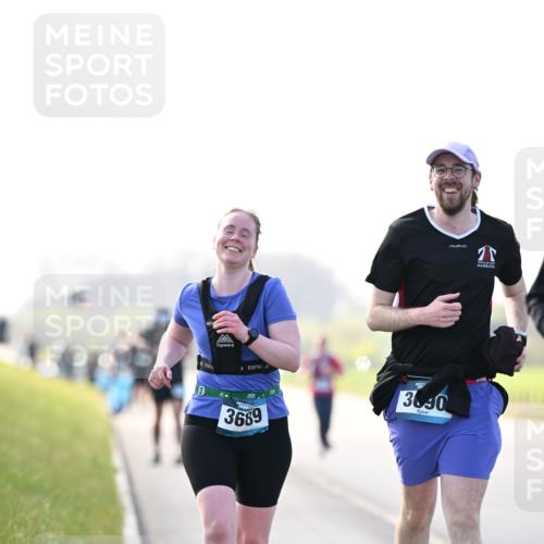 12.04.2026 - 45. Internationalen Wilhelmsburger Insellauf Dr. Thomas Lammeyer http://msf.ph/oto/9451236 12.04.2026 10:48:27 Laufen 3689, 3630 meine-sportfotos.de